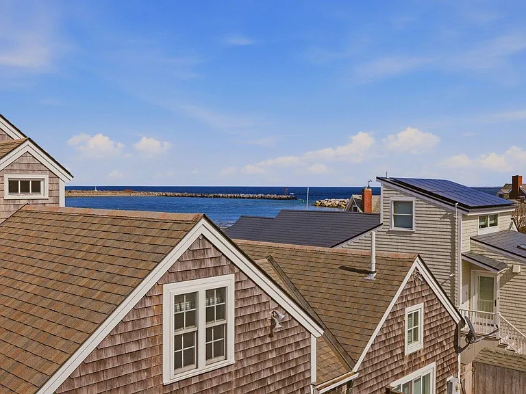 130 Harbor Rd — Photo 31