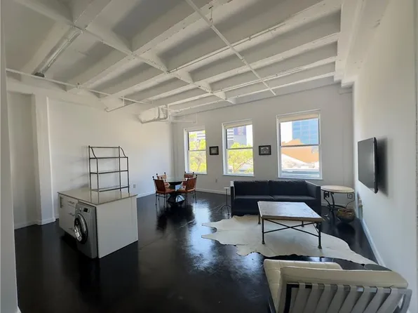 835 Julia St APT 12, New Orleans, LA 70113