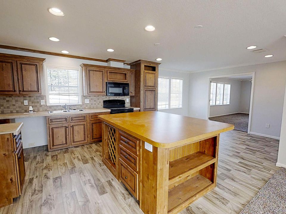 1st image of 13560 County Road 109e