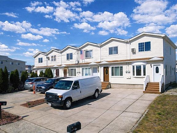 2nd image of 89A Mapleton Ave