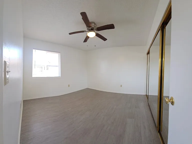 3055 N East St #3 — Photo 11