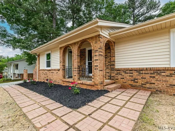 730 Hite St, South Hill, VA 23970