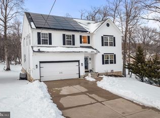 325 Ashland Ave, Lawnside, NJ 08045