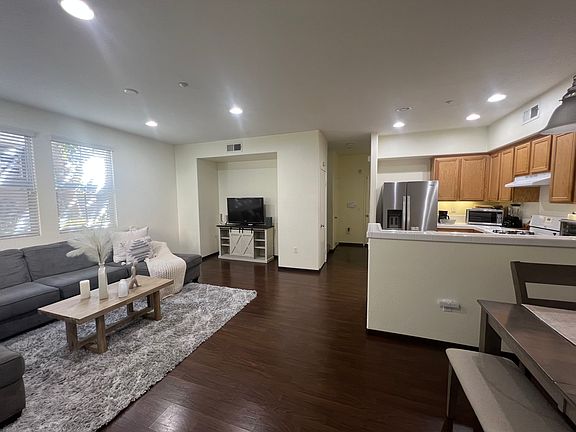 2nd image of 1321 Caminito Montarosa Unit 42