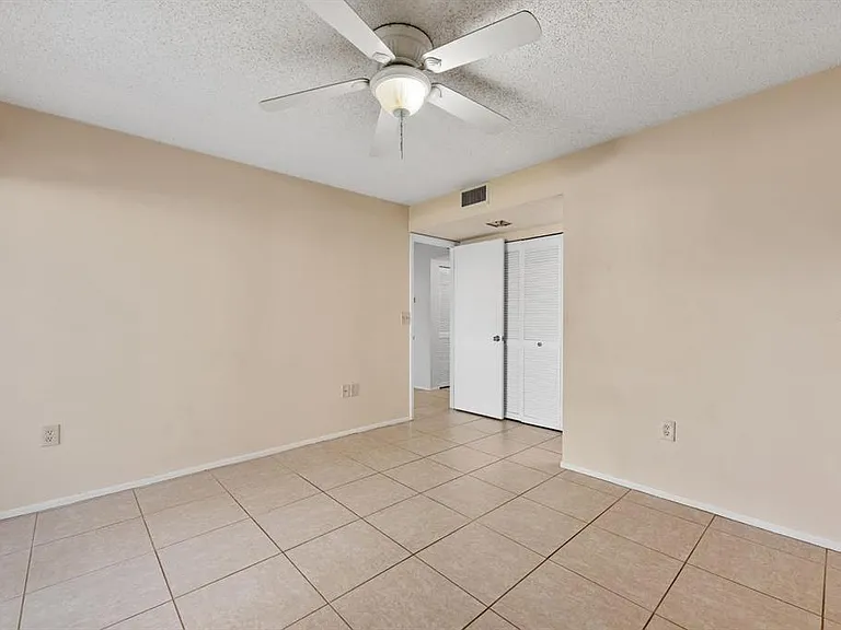 2232 Bahia Vista St #A1 — Photo 12