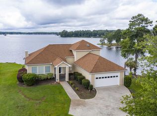 85 Melrose Pl, Prosperity, SC 29127