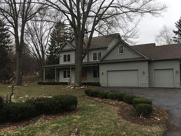 2nd image of 678 Olen Dr