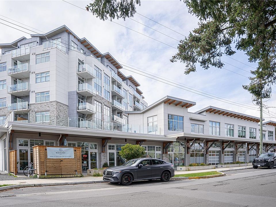 1st image of 916 Lyall St #408