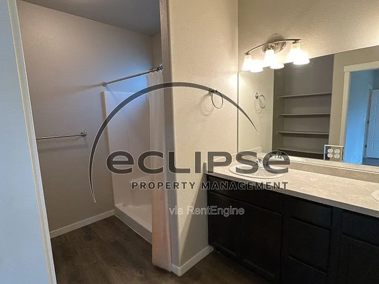 2921 Magnolia Ave — Photo 18