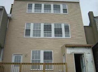 127 Mountain Rd, Jersey City, NJ 07307