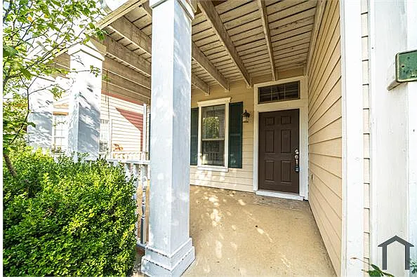 4 bed, 2941 sqft, $3,250 — Photo 3