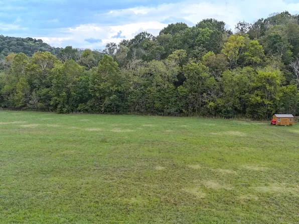 8 Hartsville Rd Lot 8, Lafayette, TN 37083