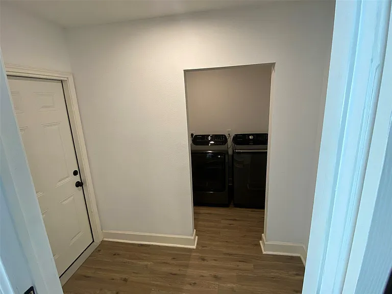 4963 Culmore Dr — Photo 13
