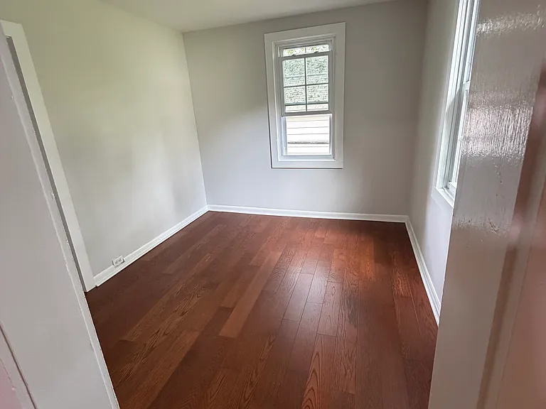 36 Cherry St — Photo 24