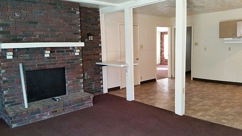 3rd image of 5519 Winchelsea Dr
