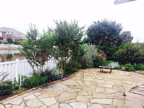 2nd image of 5414 Plantation Ln