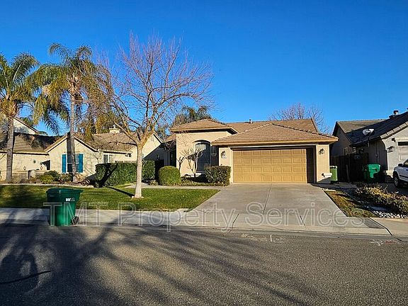 3rd image of 257 Oriole Ln