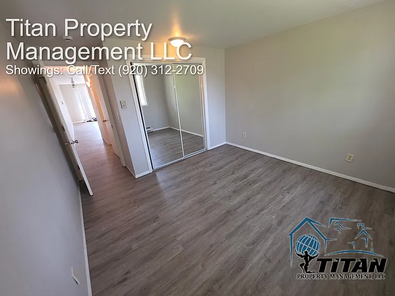4300 Medard Pl #14 — Photo 2