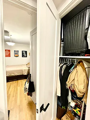 Rented by Pear NYC LLC | media 28