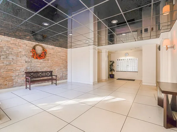 2711 Avenue X image 37 of 41