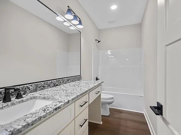 1000 Duke Dr — Photo 23