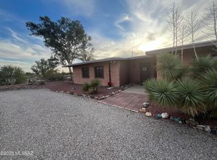 6661 N Mona Lisa Rd, Tucson, AZ 85741