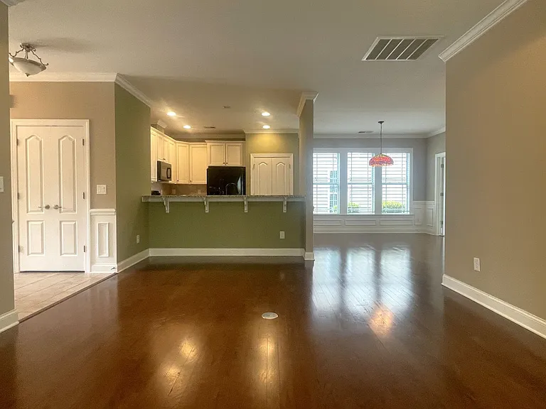 17725 Morehampton Ave — Photo 11