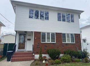 563 Falcon Ave #A, Staten Island, NY 10306
