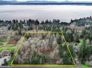 949 Michael Way, Camano Island, WA 98282