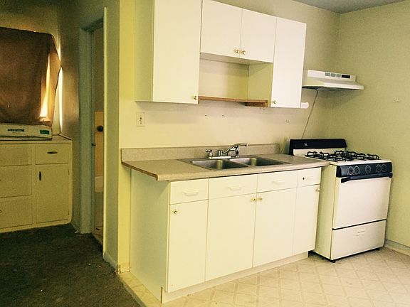 5th image of 1309 E Sheridan St