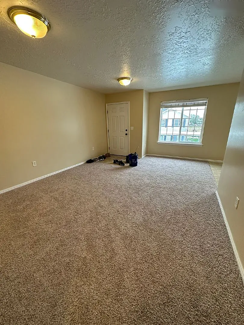 2 Bed | 1 Bath Apartment at Continental Park — Photo 3