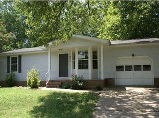 454 Williams Dr, Chattanooga, TN 37421