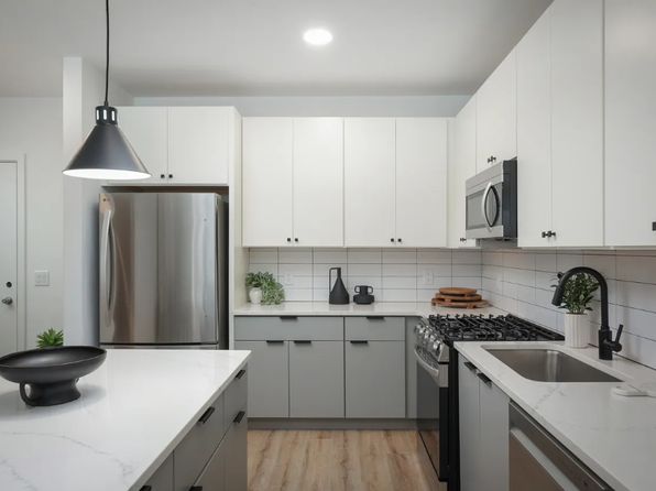 21 Washington Ave #634