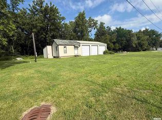 0 13th St, Viola, IL 61486