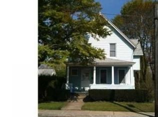 49 Oneco St, Norwich, CT 06360