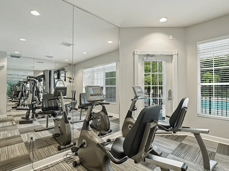 Camellia Pointe Apartments — Photo 8