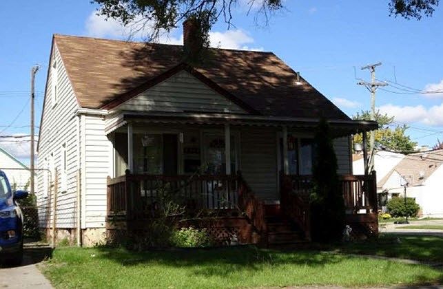 2nd image of 2906 Bailey Ave