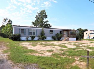 5675 Paradise Dr, Lumberton, TX 77657