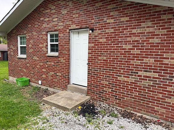 2nd image of 124 Pawnee Dr #124