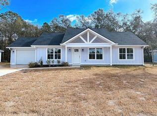 1660 Ashantilly Dr, Darien, GA 31305