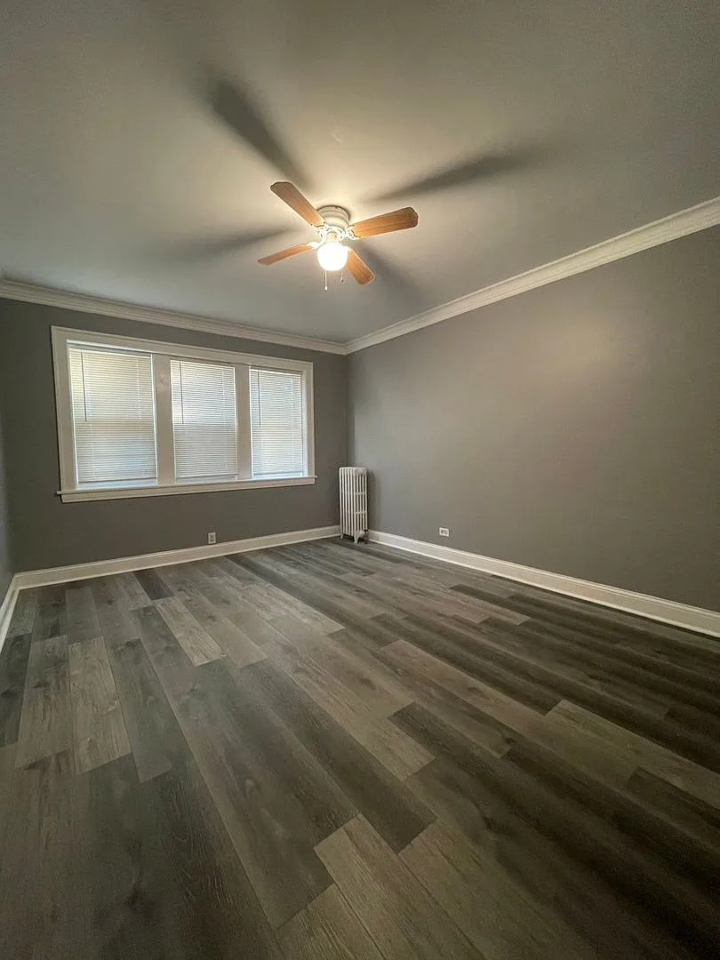2 bed, 950 sqft, $1,750 — Photo 2