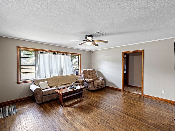 5th image of 235 E L St