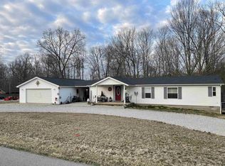 2563 Ramsey Ridge Rd, Heltonville, IN 47436