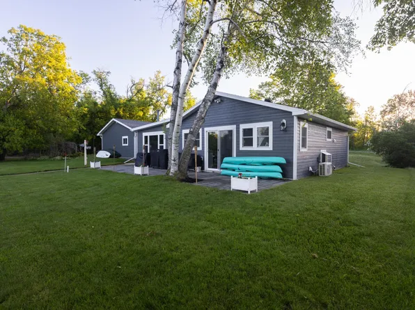 17249 Stalker Lake Rd, Battle Lake, MN 56515