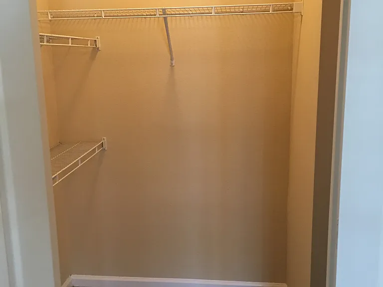 Arbor View Apartments — Photo 40