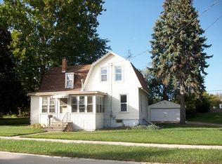 203 1st Ave, Rochelle, IL 61068