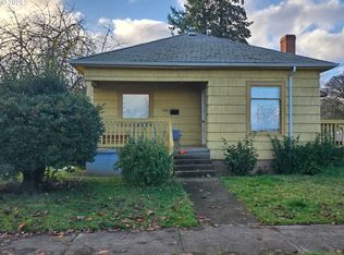 1063 SW 1069 Levens St, Dallas, OR 97338