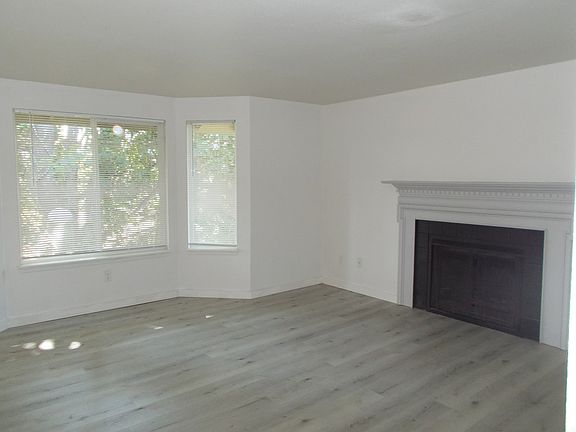 3rd image of 3731 S Orchard St APT 4