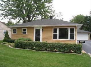 2205 Wing St, Rolling Meadows, IL 60008