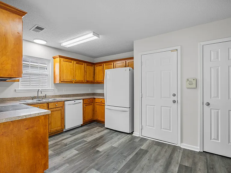 143 Allans Mill Dr — Photo 13